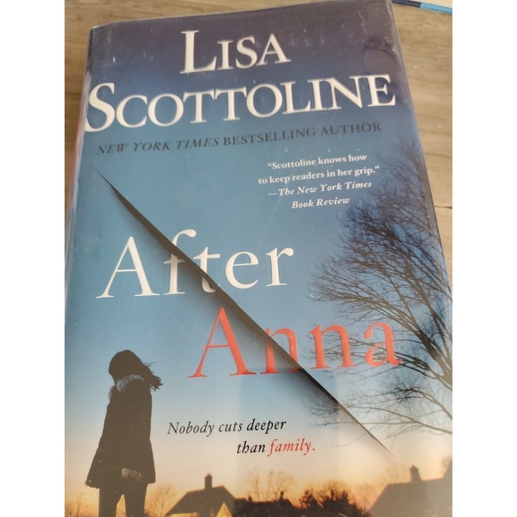 lisa scottoline books lot Of 3 Hardcover Titles In Description - Picture 4 of 4